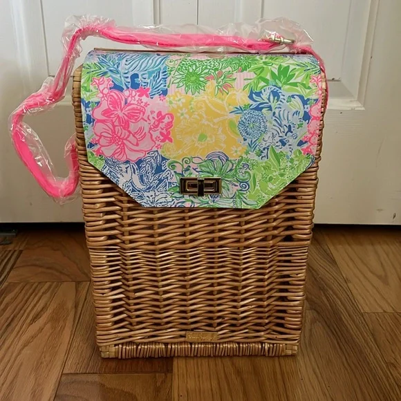 NEW Lilly Pulitzer Wicker Wine Basket - Picture 2 of 12